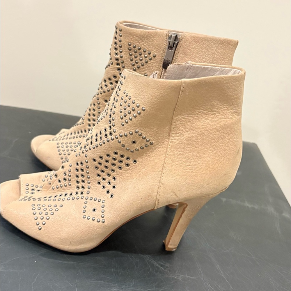 Vince Camuto Beige Peep-Toe Ankle Booties